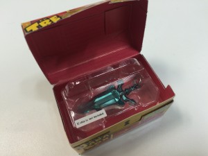 ↑開けるとこんな感じです。開封の瞬間は、かなりのワクワク感があります!