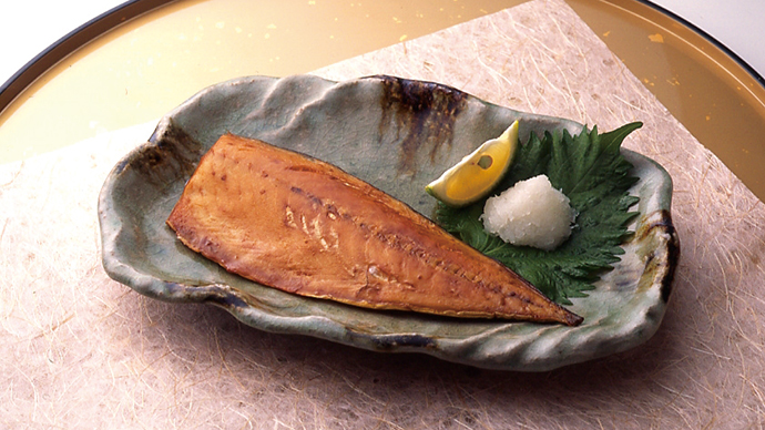 【醤油／ハチミツetc.】いまトレンドの「燻製フード」、こんな素材のものも登場してます