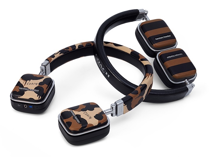 プレゼントにピッタリ！COACHコラボのBluetoothスピーカー＆ヘッドホンが限定発売中