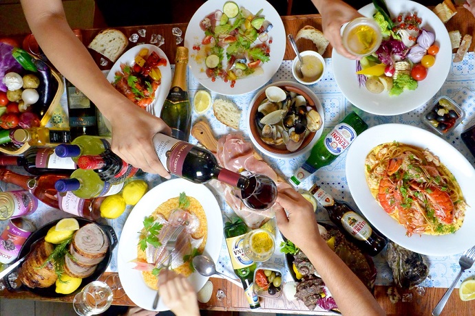 外食業界に魚介ブーム到来間近！ 恵比寿の「ペッシェ・パッパーレ・イタリア」はオープン記念で泡ワイン100円企画を開催中！