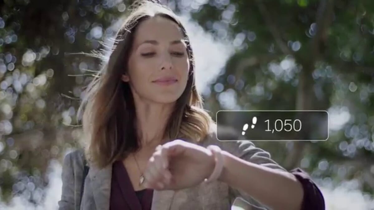 【最新フィットネスデバイス】「Fitbit」の現行8製品を全紹介！