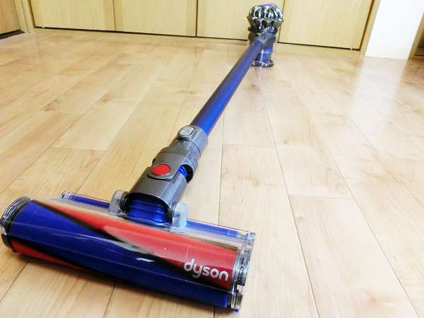 ダイソンのスティック掃除機はなぜ人気があるのか？　V6 Fluffyの魅力を改めて検証