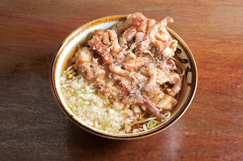 【昼はそば】かき揚げに飽きた人必見! 超巨大なゲソ天が堪能できる市川の「鈴家」