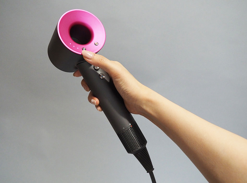 【特濃レビュー】風力は? 音は? ボタン配置は? ダイソンの新ドライヤー「Dyson Supersonic」を隅々まで検証!