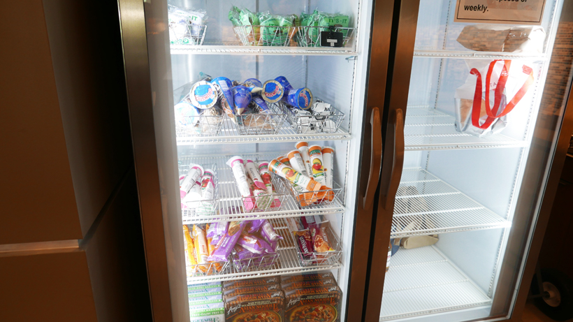 ↑なんとアイスクリームも無料! 取材した日は快晴で非常に暑かったため、食べている方も結構いらっしゃいました。夏はついつい食べすぎちゃいそうですね……