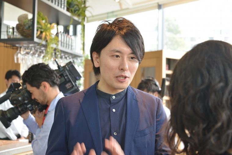 ↑サントリー食品インターナショナルの川口洋之さん。食品事業本部のブランドマネージャーとして、開発などを担当しています