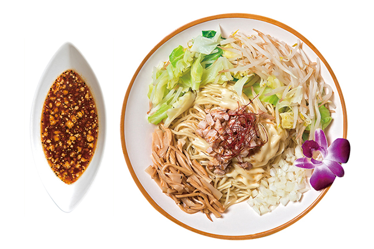 和洋中が奏でる絶妙なハーモニー! 南国テイストのつけ麺なら池袋の「麺屋 Hulu-lu」