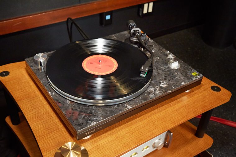 TEAC_0033