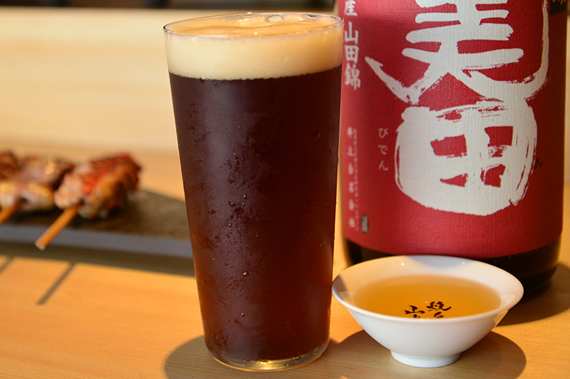 ↑湘南ビールの「ヴァイツェンボック」(842円)。通常の倍の時間をかけて熟成される、フルーティなアロマと複雑な味わいが特徴です