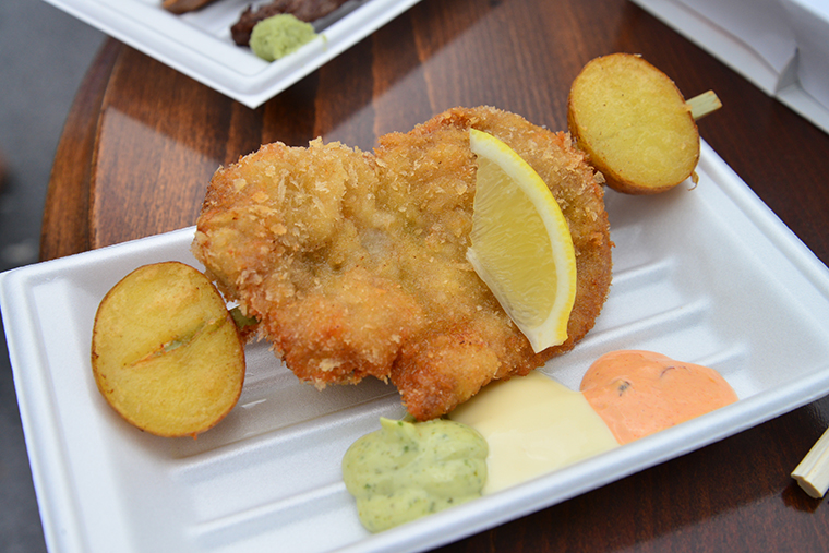 ↑仔牛カツレツくし 500円