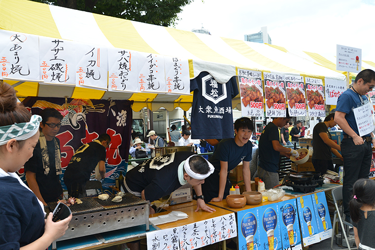 ↑五反田かしわ焼肉 噂のばかたれ