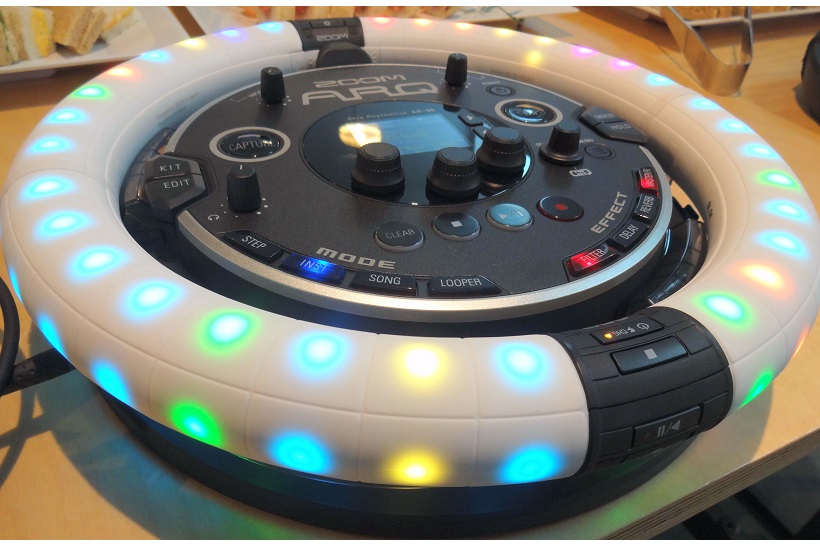 “光るタンバリン”にもなる「ZOOM ARQ」はパリピDJの最終兵器!