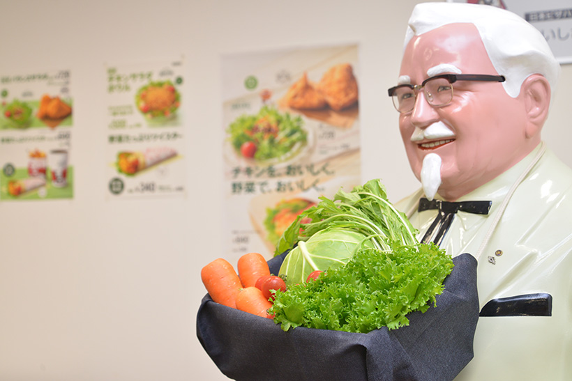 KFCがヘルシー路線を爆進中!? 国産生野菜たっぷりの新作に加えて大反響だったあのポテトも復活!