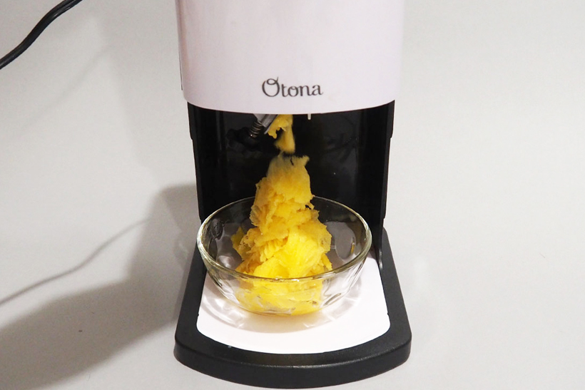 粉雪食感＆ジェラート風の絶品かき氷が作れる! ドウシシャの電動かき氷器を買うべき理由