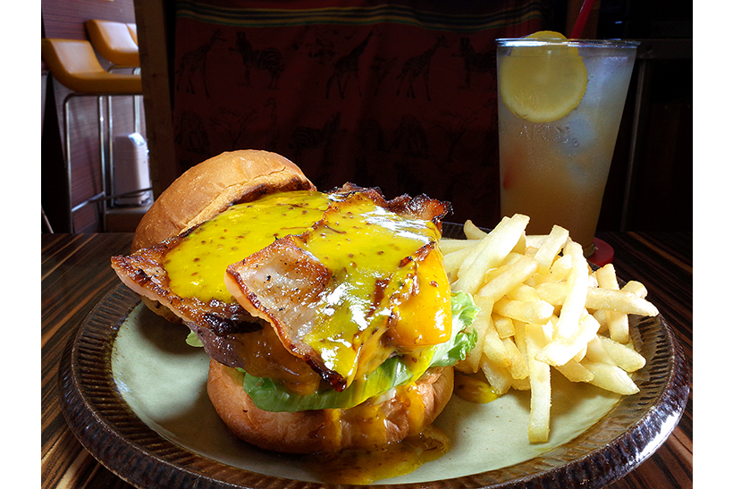ハンバーガーの隠れ名店は金沢文庫にあった! バンズのクオリティが完璧すぎる「JAFFE JOFFER」