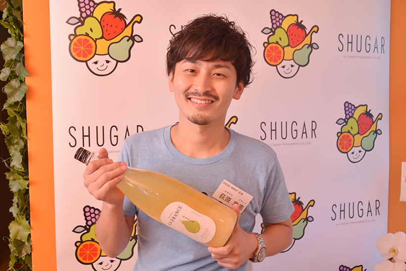 ↑SHUGAR MARKET 新宿店の荻原章憲店長