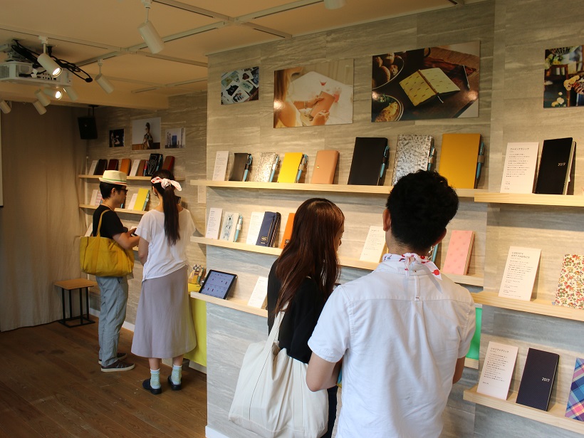 「ほぼ日手帳2017」発表! 9月1日の発売に先駆け注目モデルをピックアップ