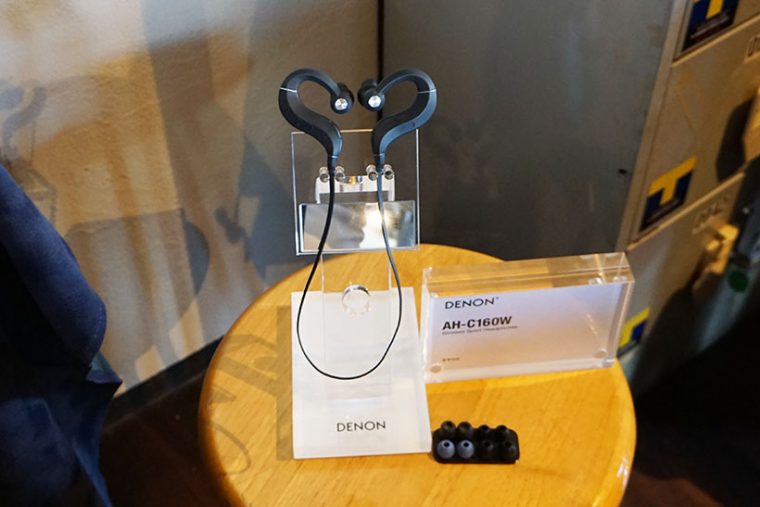 ↑スポーツ向けのBluetoothイヤホン「AH-C160W」