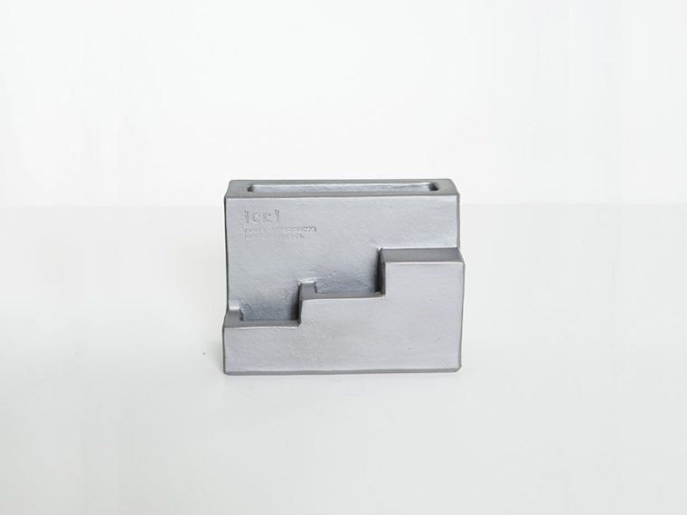 ↑kawara pen stand(8100円)