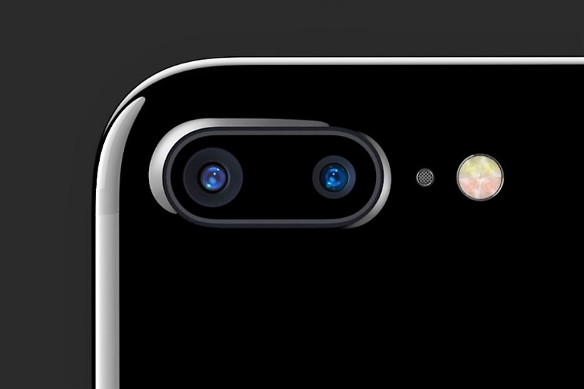 ↑iPhone 7 Plusはデュアルカメラ搭載