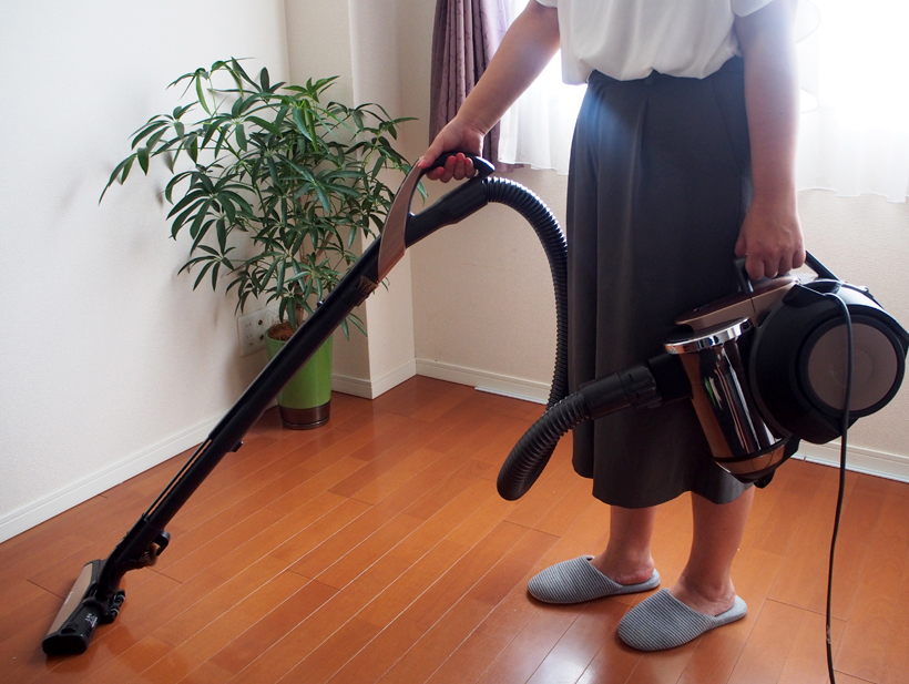 ↑軽いので、引き回すより持ち歩いたほうがスムーズに移動できるかも