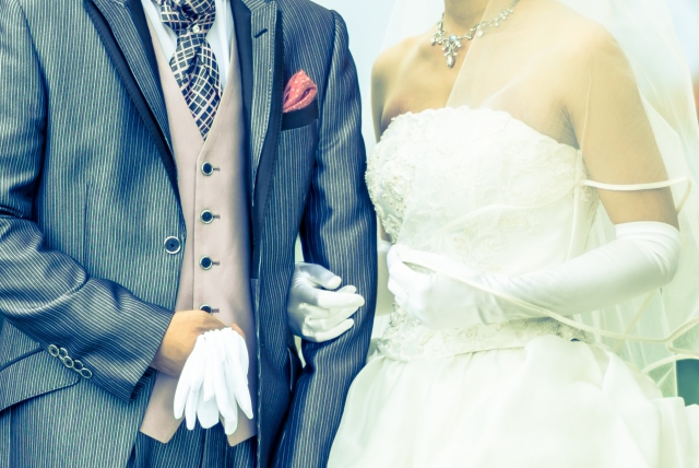 結婚したい職業ランキング1位公務員、2位サラリーマンというデータを見て元ホステスだった私が思ったこと。