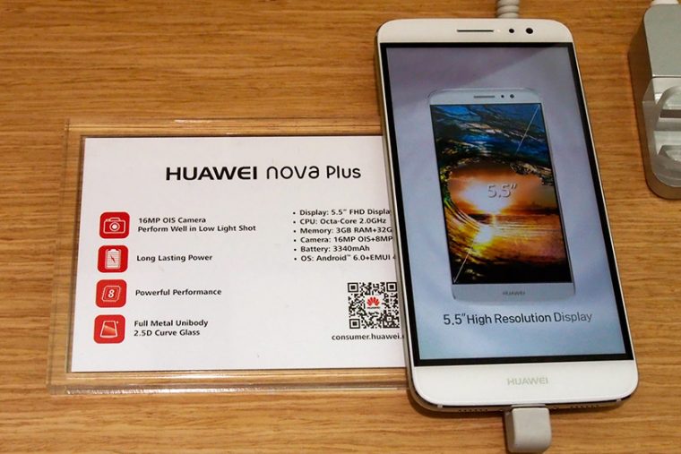 ↑novaシリーズはミッドレンジ。しかしターゲットユーザーの満足度は高そうだ