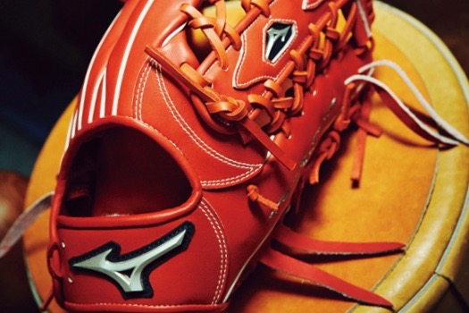 イチローのグラブを手がける匠が語る。「最初は1つも受け取ってもらえませんでした」
