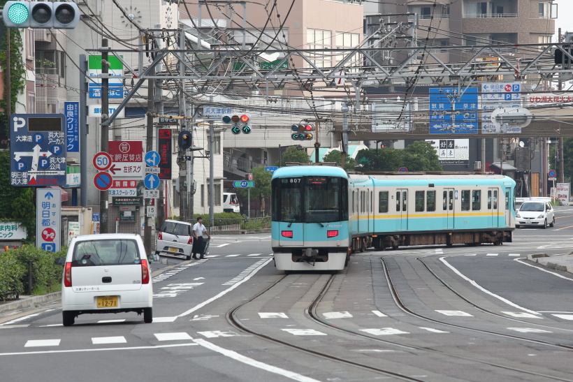 ↑国道161号(西近江路)を走る京津線。早朝こそクルマが少なめだが、日中は交通量も多い幹線道だ