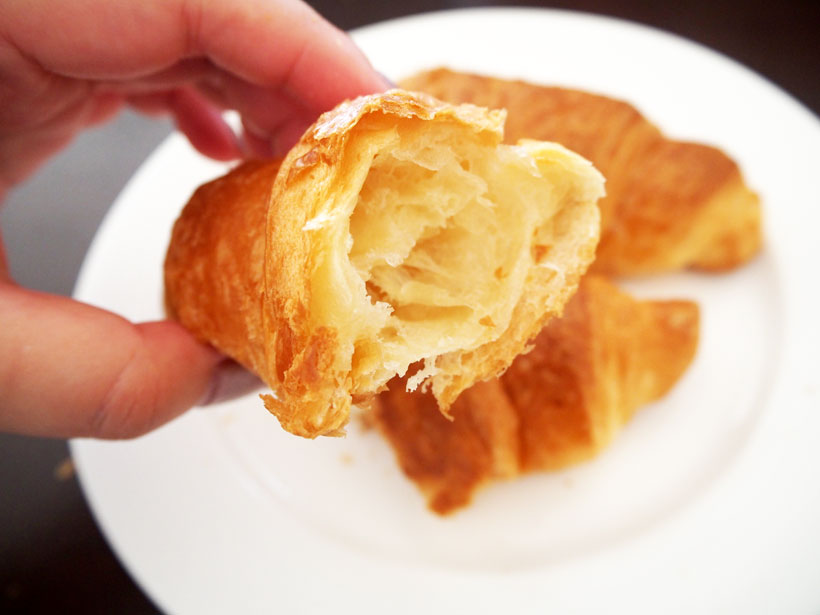 ↑表面はサクサクですが、中はしっとりバターの風味もたっぷり!