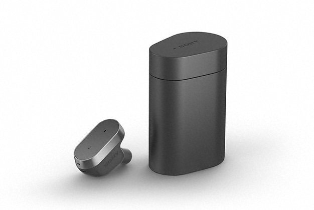 スマホをしまったままメールが読める・返信できる! 音声操作をサポートするソニー「Xperia Ear」