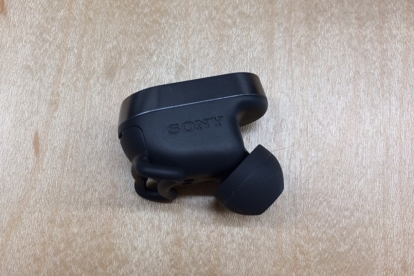 ↑Xperia Ear