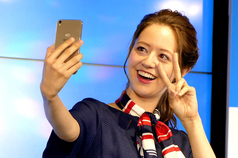 約4万円でVRゴーグル付属! フランス発のハイコスパSIMフリースマホ「IDOL4」が日本上陸!