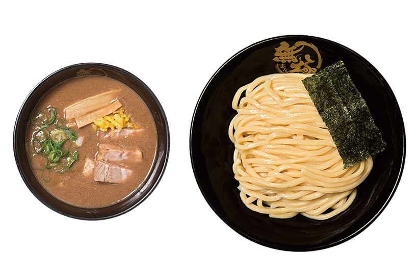 このドロドロ感がクセになる! 豚骨100%のつけ汁がたまらない野方の「無鉄砲つけ麺 無極」