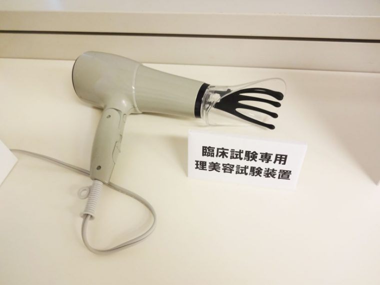 ↑今回実験に使われた、試験用ドライヤー