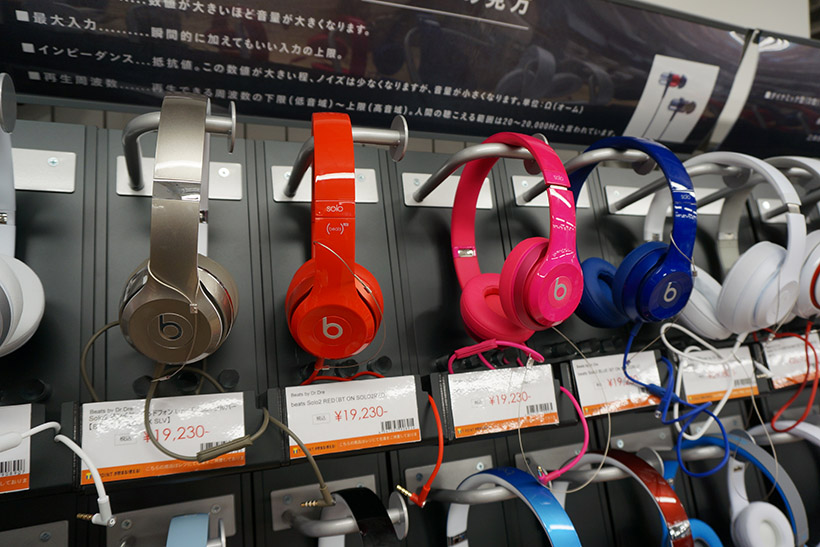 オーディオファン歓喜! 2万点以上の品揃えを誇る「e☆イヤホン梅田EST店」が大阪の中心地にグランドオープン!