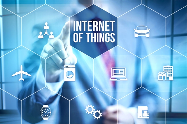 今年のバズワード「IoT」っていったい何？ モノ×ネットの新時代的サービスが生活を変える！