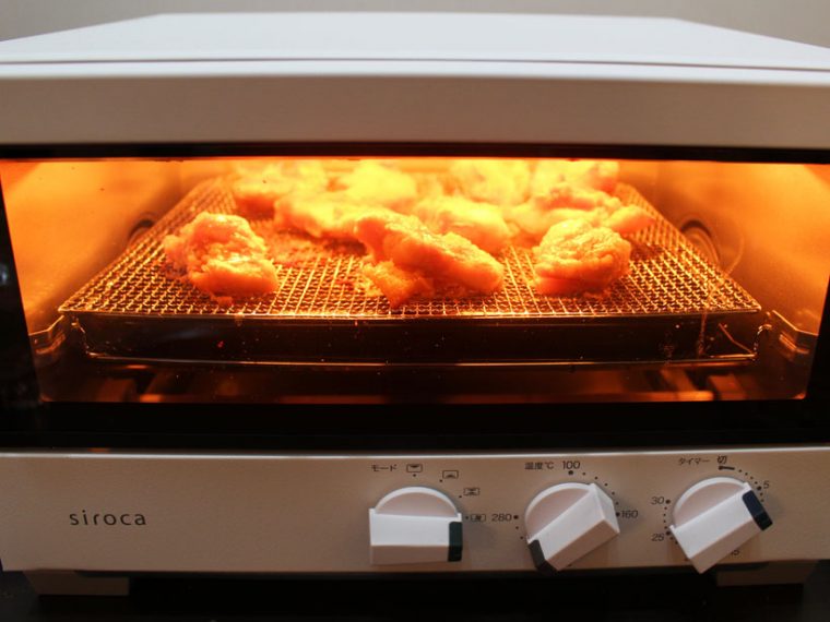 ↑じゅうじゅうと音を立て、脂を落としながらヘルシーに焼き上げます