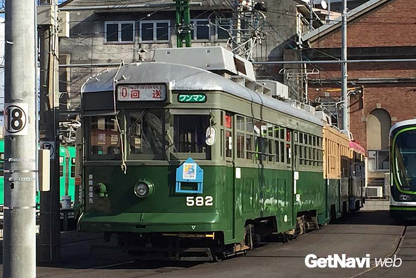 ↑570形は元神戸市電の500形。改造されているものの、元の車体は製造後90年以上の古参電車だ