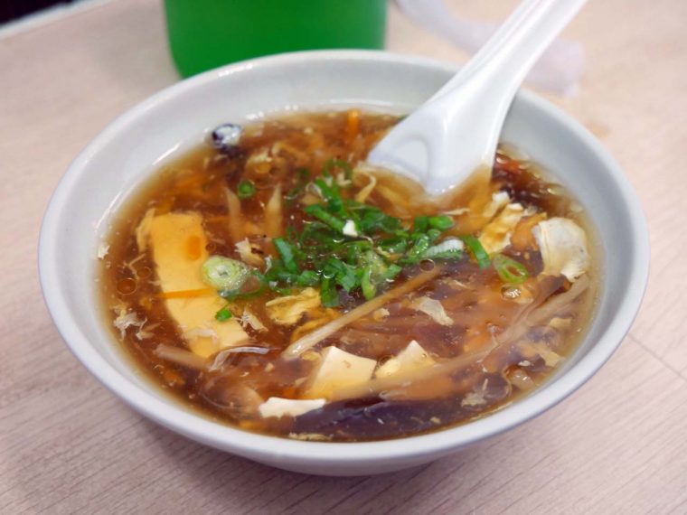 ↑ほどよい酸味の酸辣湯