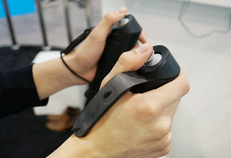 ↑Cerevoが開発を進める、触感が再現できるVRコンテンツ用コントローラー「Taclim」