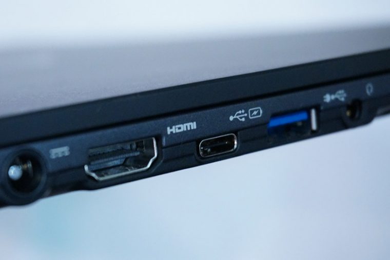 ↑HDMIやUSB Type-Cなども搭載し拡張性も文句ナシ！