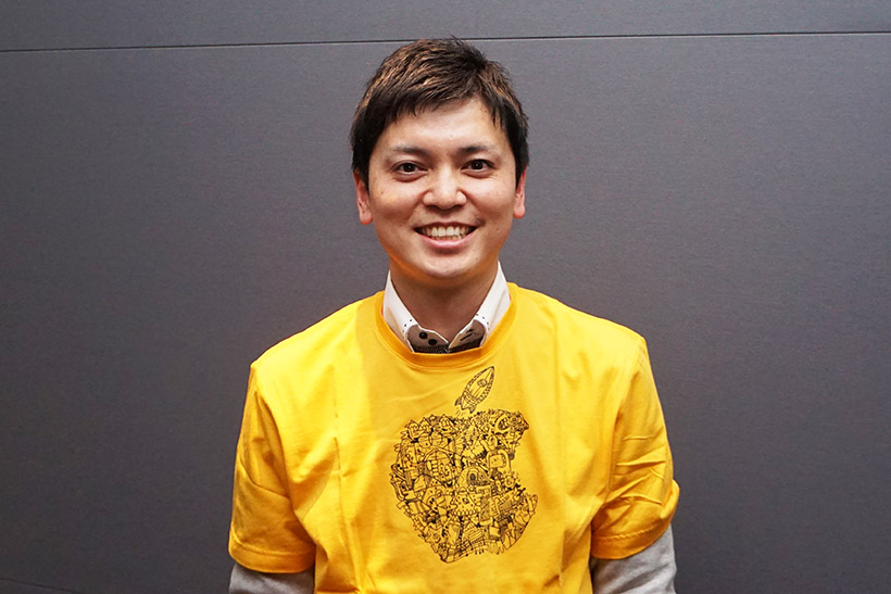 ↑6年生の担任、薄井直之先生。古河市教育委員会が任命したICTエバンジェリストで、時折、アップルで研修も受けているそうです