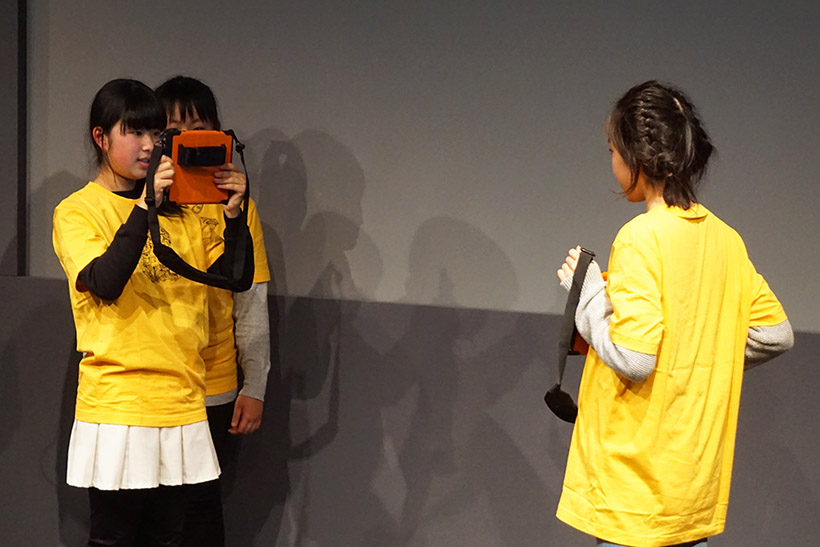 ↑シナリオは前もって用意していたようで、それに合わせて短時間で撮影が行われました