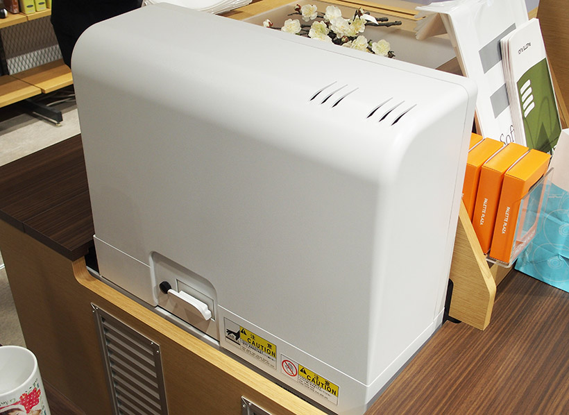 ↑こちらが印画紙用プリンター