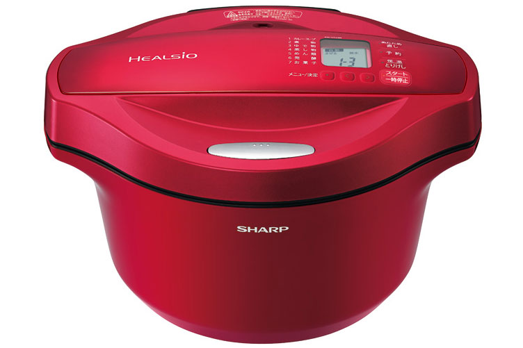 ↑シャープが2016年12月に発売した「ヘルシオ ホットクック KN-HT24B」(実売価格6万6500円)