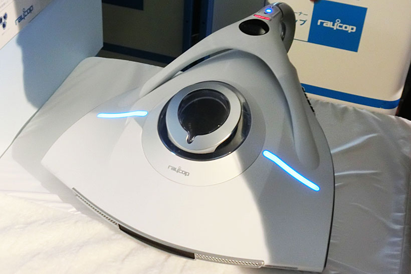 ダニの吸盤を壊し、加齢臭も排除! 反撃のレイコップ、新フラッグシップ「RX」発表会で示した優位性