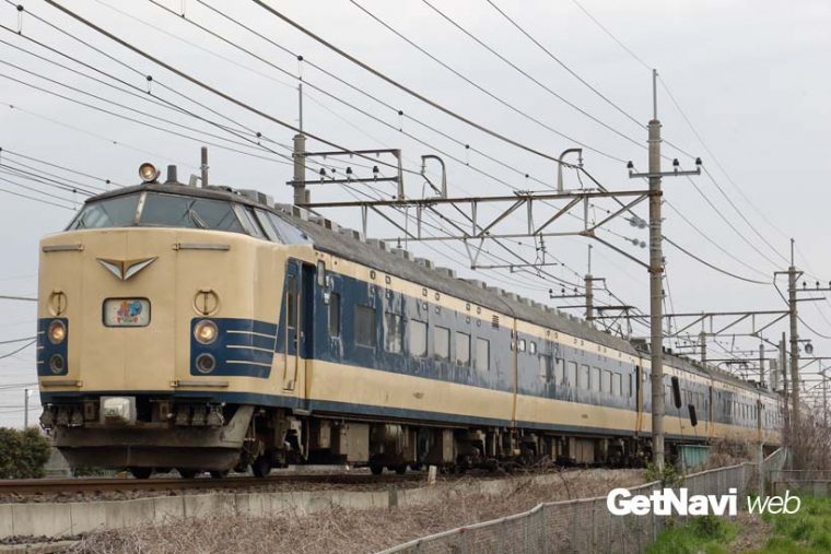 ↑今後の動きが注目される583系寝台電車。秋田車両センターの6両が最後の1編成となっている