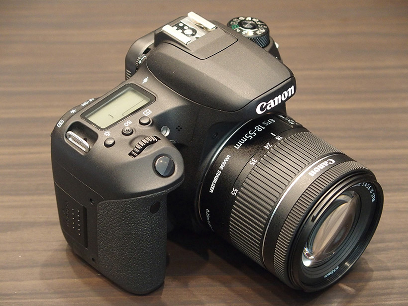 ↑EOS 9000D