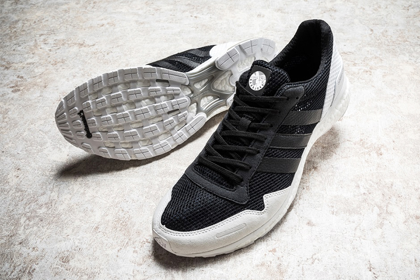 ↑adizero Japan boost 3 Shadow District 1万6500円(税抜)25.5~30cm(限定100足)